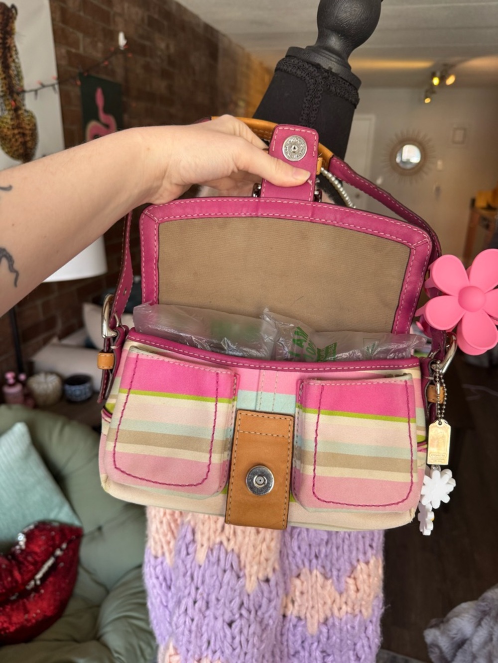 Vintage Coach Striped Pastel Shoulder Bag with Pink Trim and Tan Buckle - Picture 7 of 17